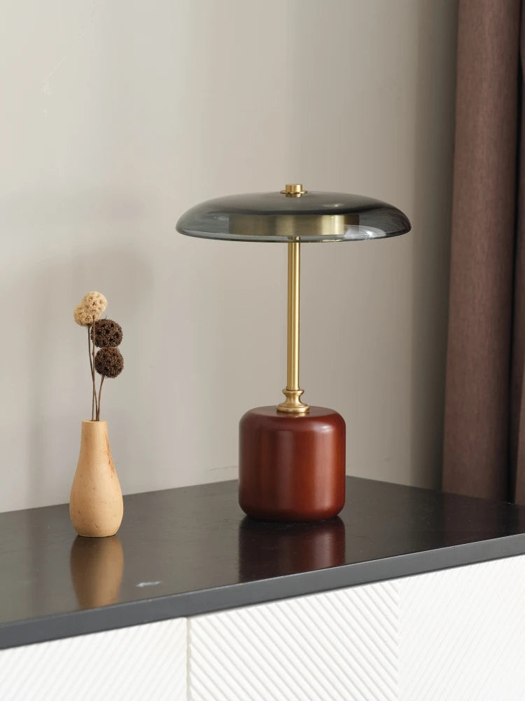 Astor Vintage Table Lamp