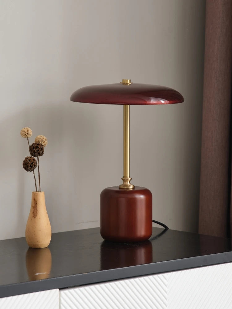 Astor Vintage Table Lamp