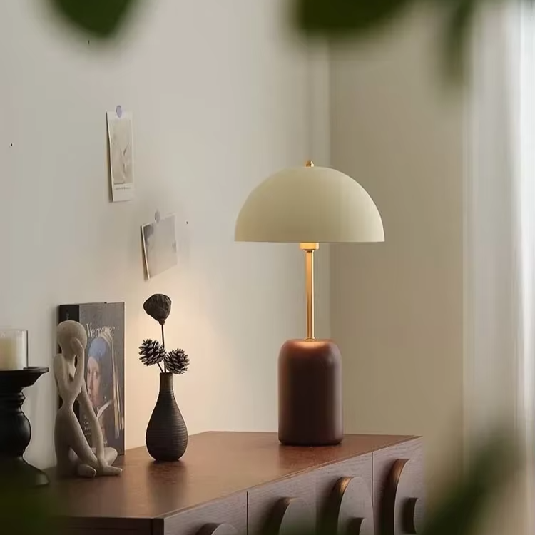 Linden Tall Neck Mushroom Table Lamp – Solid Ash Wood & Metal