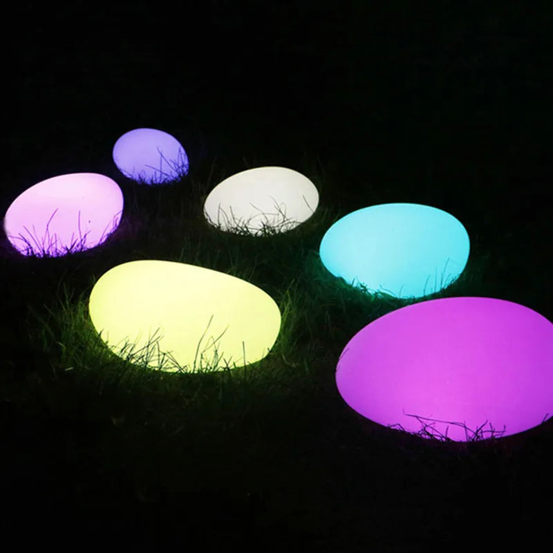 Luminous Solar Cobblestone Lights