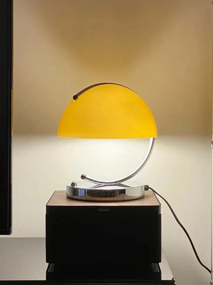Lumière Minimalist Mushroom Table Lamp